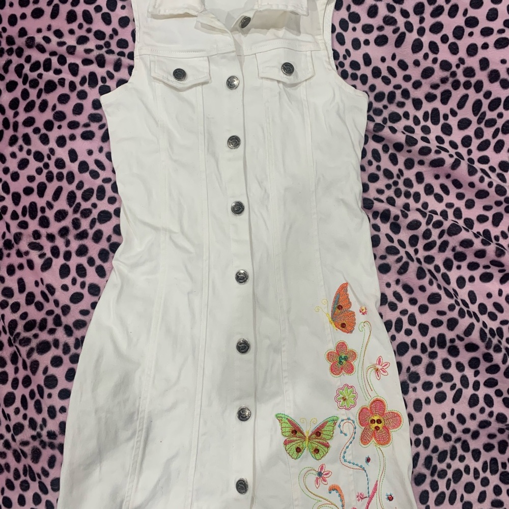 Speechless White Midi Dress with Floral Embroidery and Beads